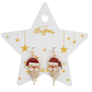 Cercei cu design de Moș Crăciun, cu detalii de cristale, pe un suport în formă de stea.