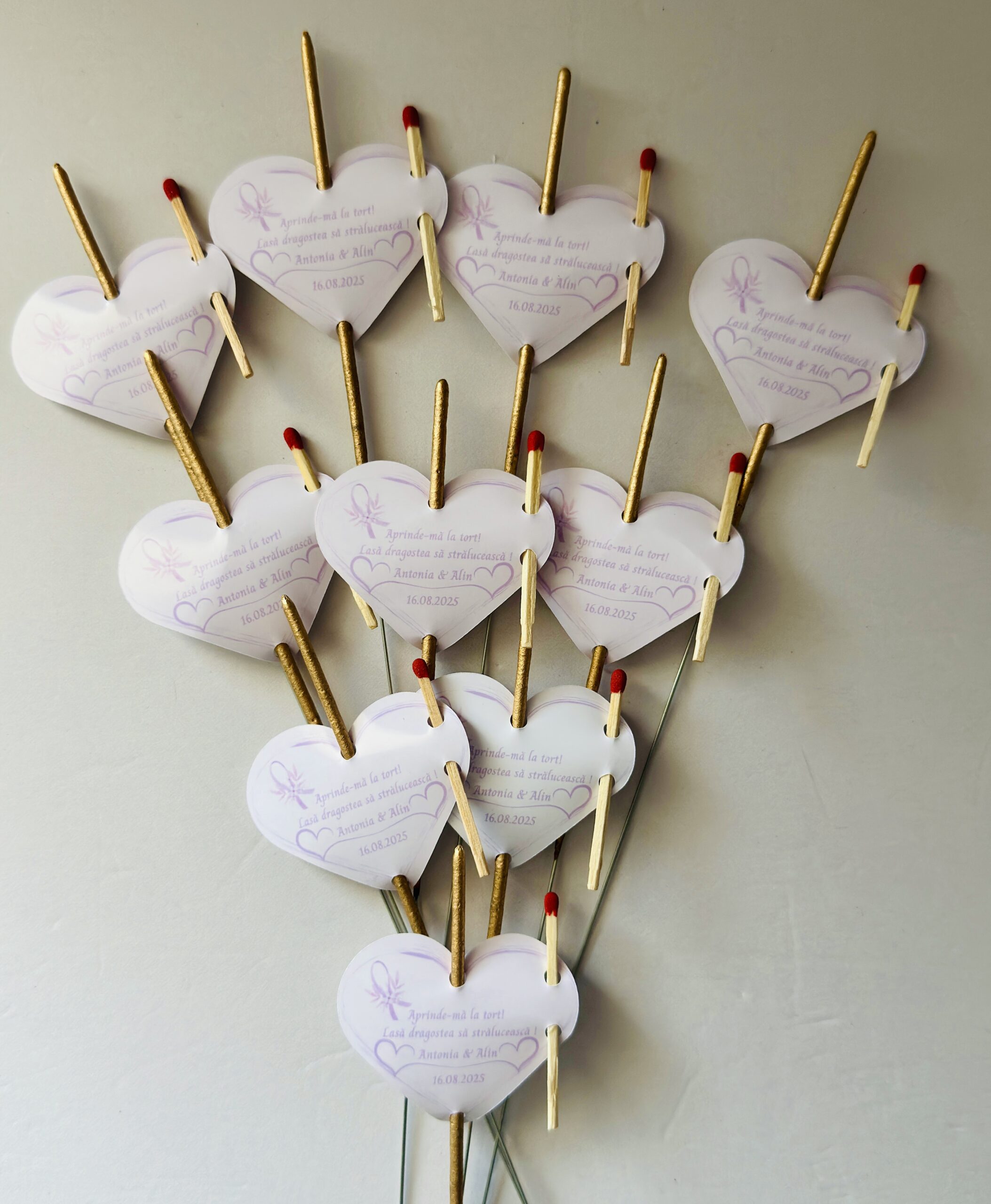 Artificii de mână cu etichetă personalizată – elegante, auriu sau gri