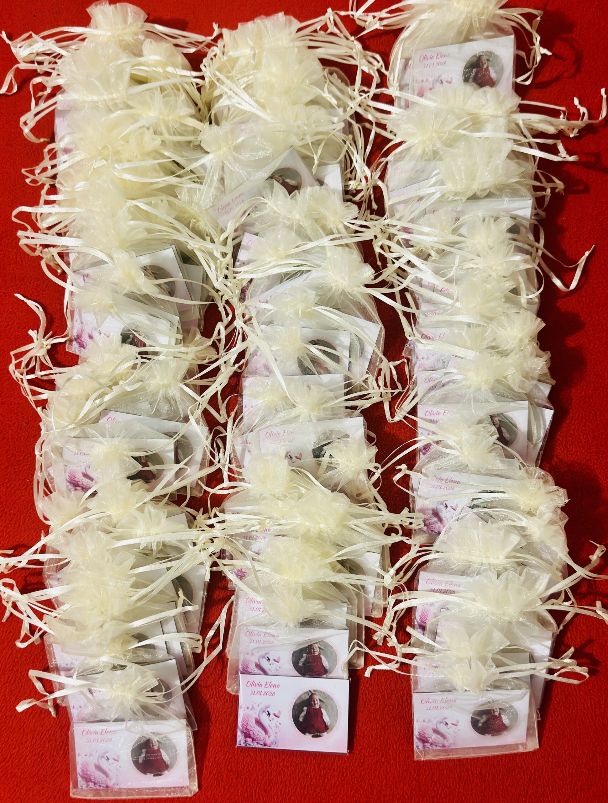 Magneți personalizați pentru botez și nuntă – mărturii cu poză și text - imagine 2